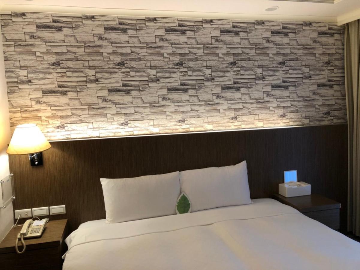 Good Life Hotel - Chunlai Tajpej Kültér fotó