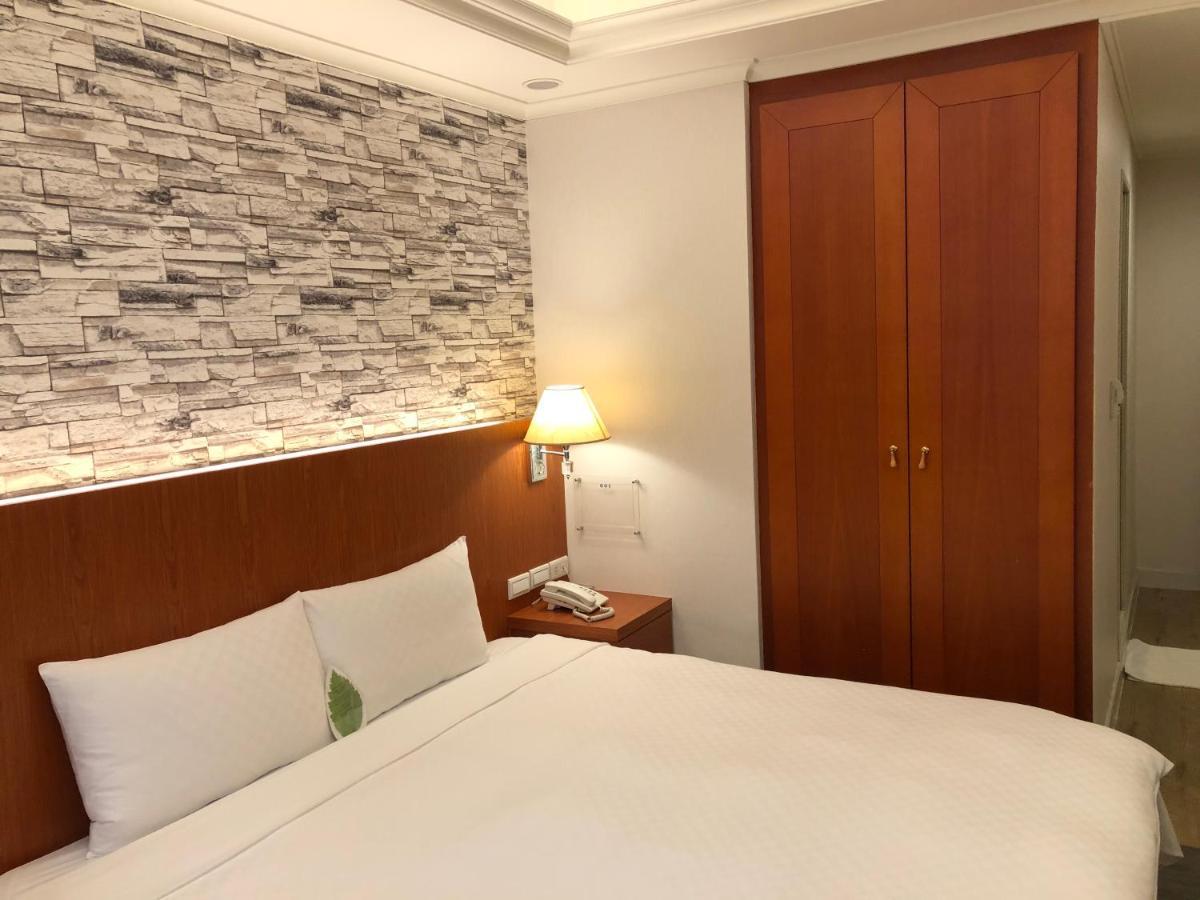 Good Life Hotel - Chunlai Tajpej Kültér fotó