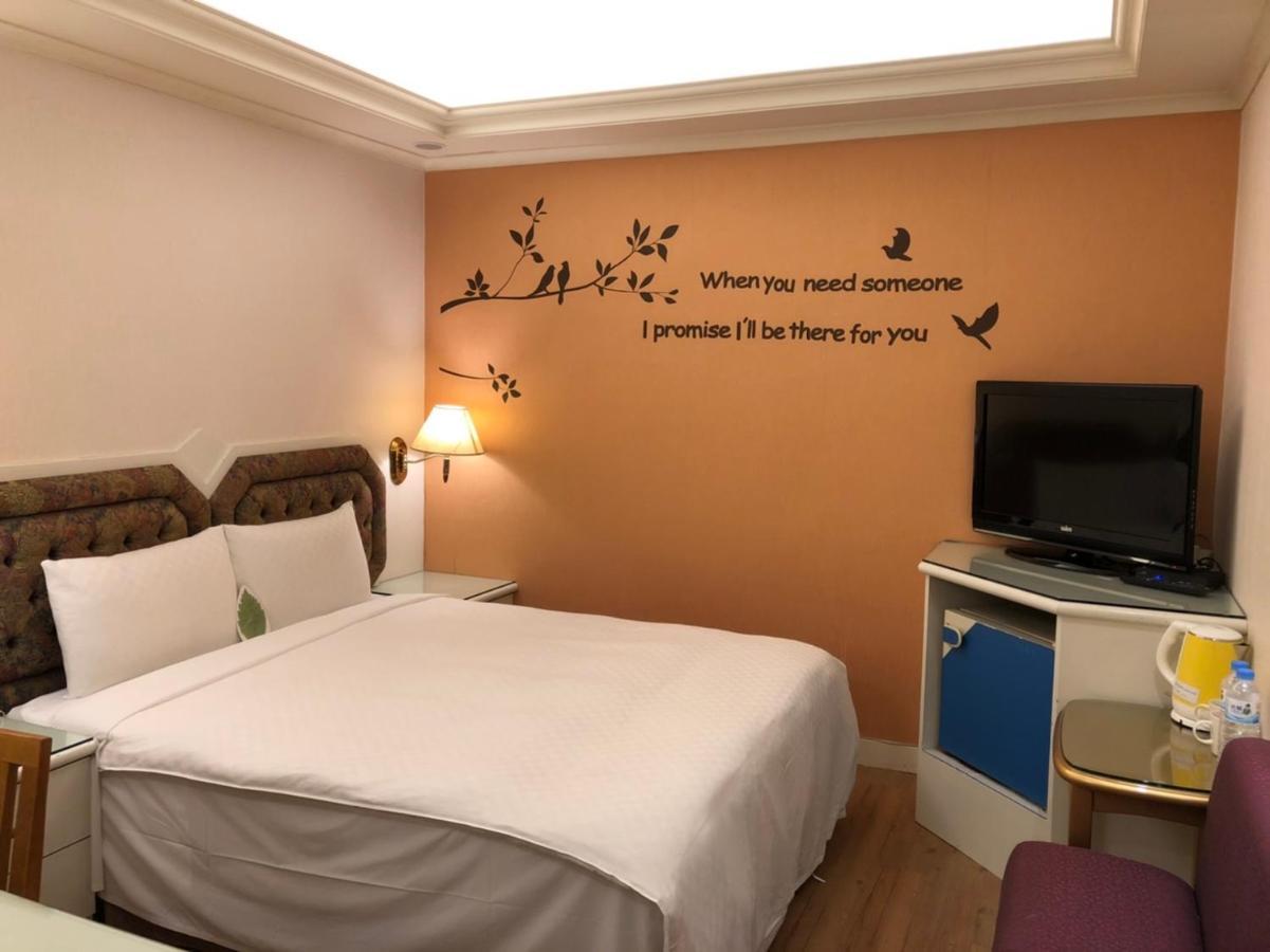 Good Life Hotel - Chunlai Tajpej Kültér fotó