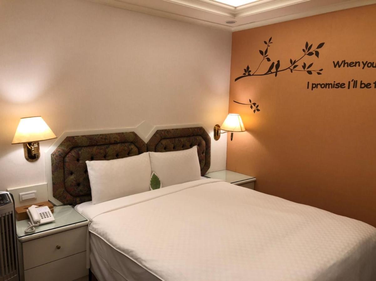 Good Life Hotel - Chunlai Tajpej Kültér fotó
